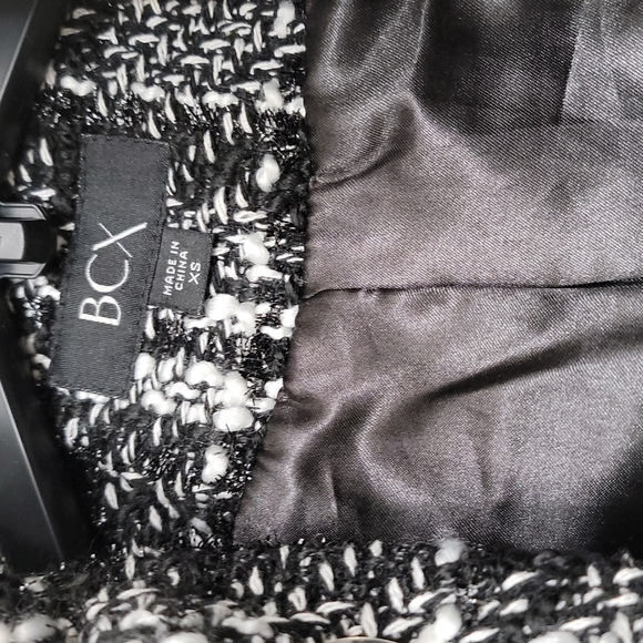 EUC BCX Women's Wool Coat Size XS Plaid Black and White - Picture 9 of 12